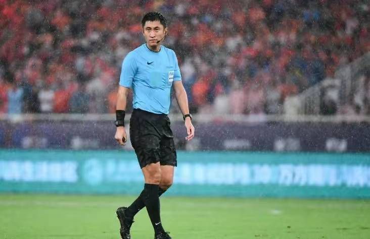 两个美女互脱内衣吃奶